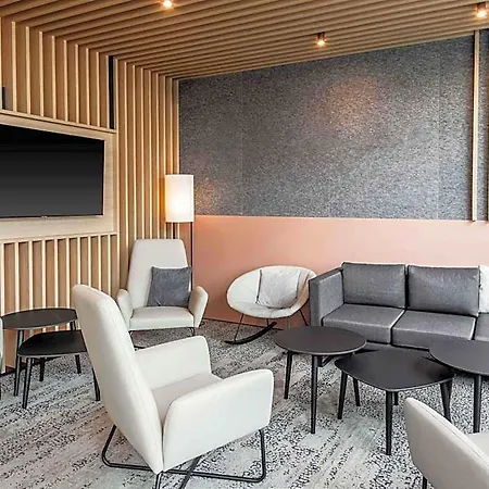 Nuernberg-hbf 3* נירנברג