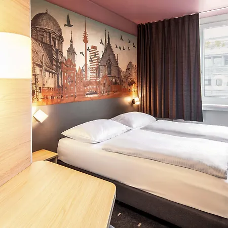 Hotel Nuernberg-hbf 3*